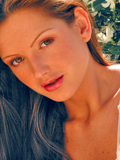 Nude Chicks Pussy Sandra Shine